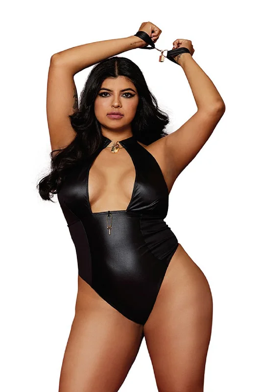 PLUS SIZE / BLACK