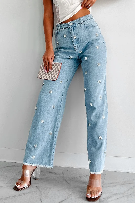 Noteworthy Style Pearl Flower Jeans (Light Denim)