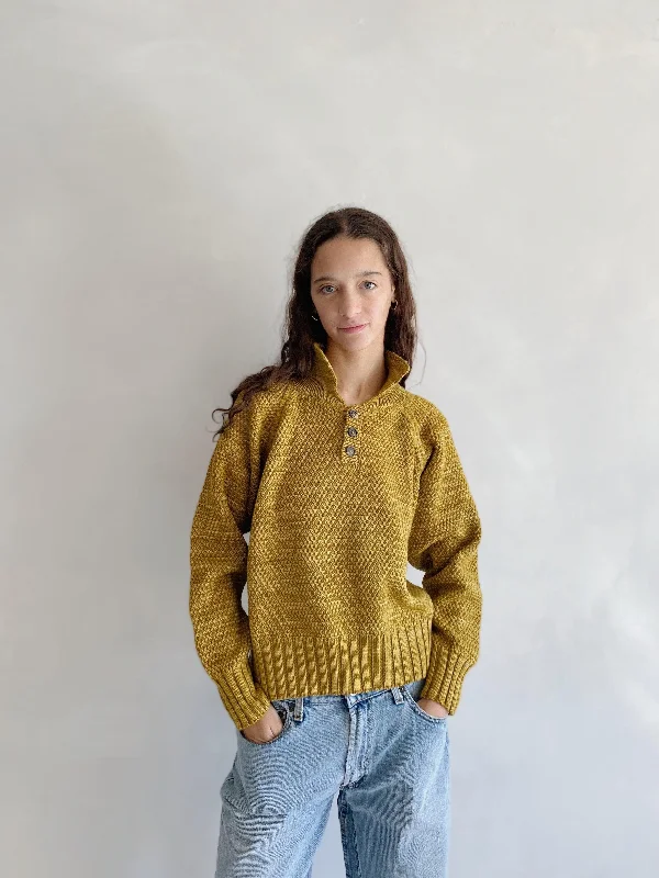 evan seed stitch pullover in ecru olive