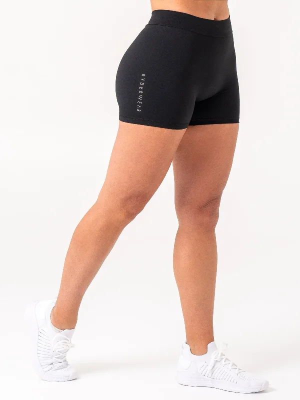 NKD V Scrunch Shorts - Black