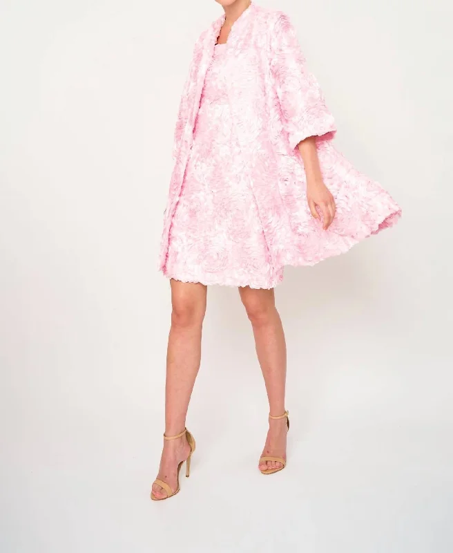 Bonita Coat In Floral Lace Pink